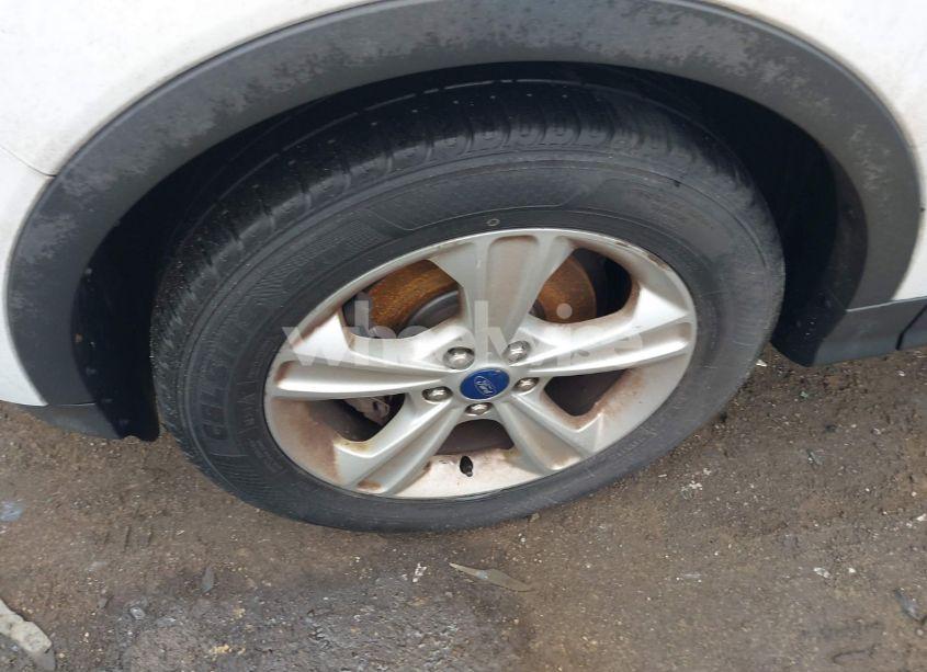 Photo 12 of 2014 Ford Escape S (VIN 1FMCU0F71EUE06225)