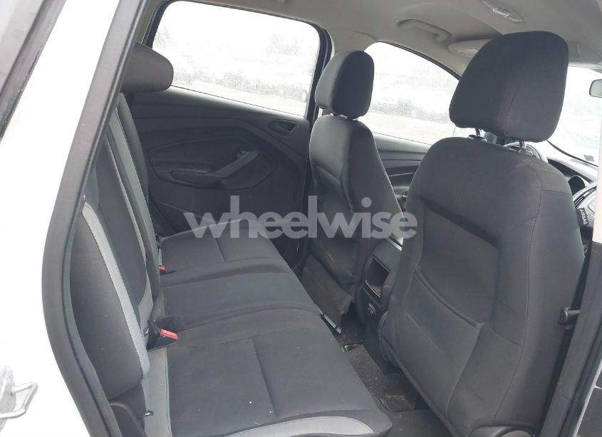 Photo 8 of 2014 Ford Escape S (VIN 1FMCU0F71EUE06225)