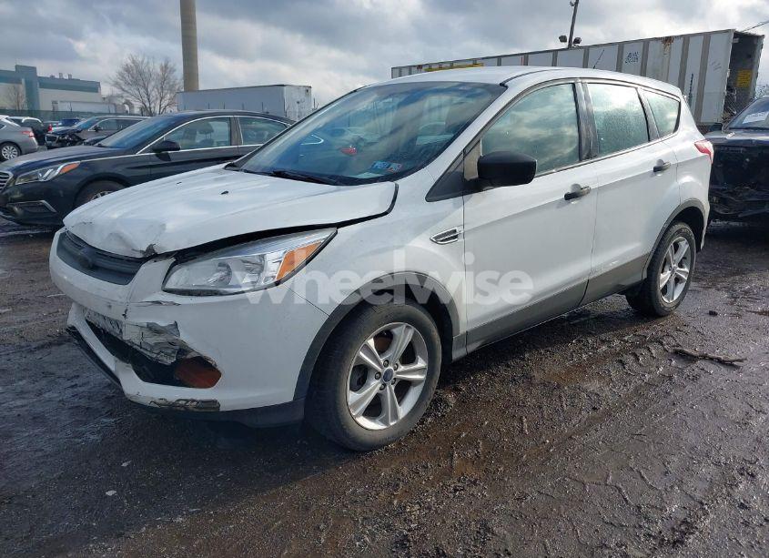 Photo 2 of 2014 Ford Escape S (VIN 1FMCU0F71EUE32985)