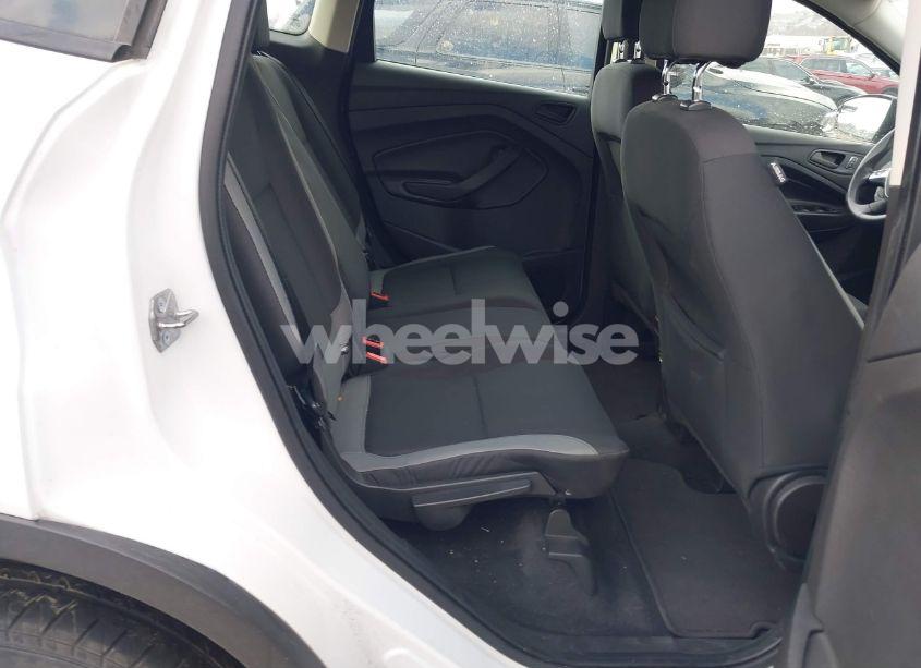 Photo 8 of 2014 Ford Escape S (VIN 1FMCU0F71EUE32985)