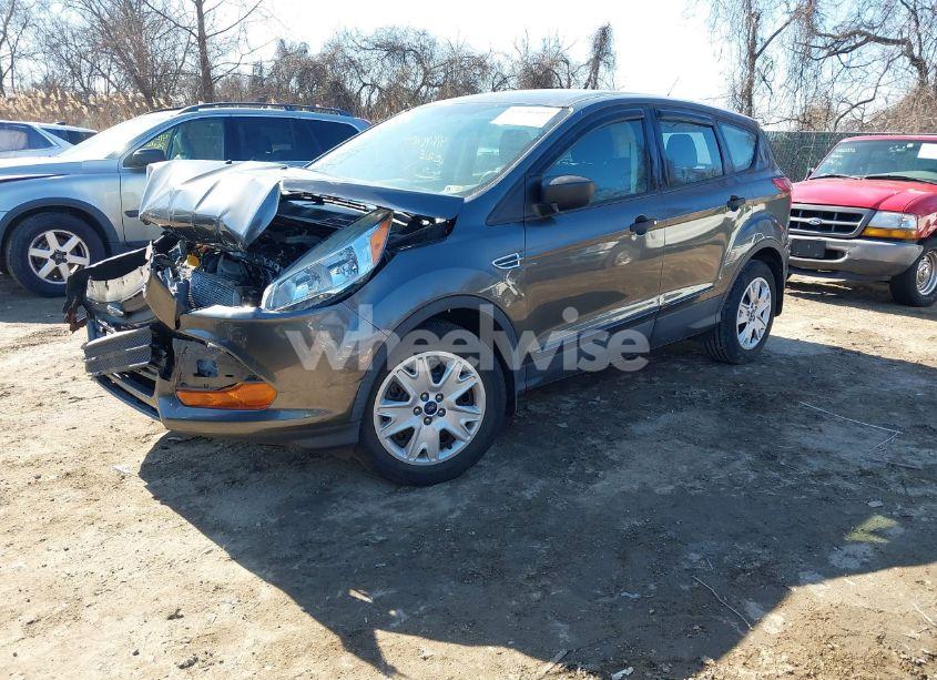 Photo 2 of 2015 Ford Escape S (VIN 1FMCU0F71FUA37920)