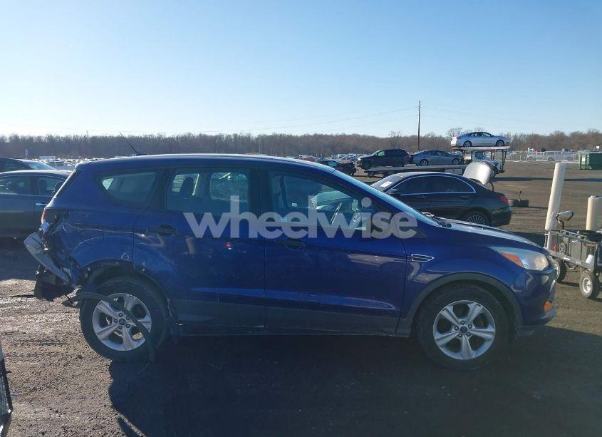 Photo 13 of 2015 Ford Escape S (VIN 1FMCU0F71FUA72926)