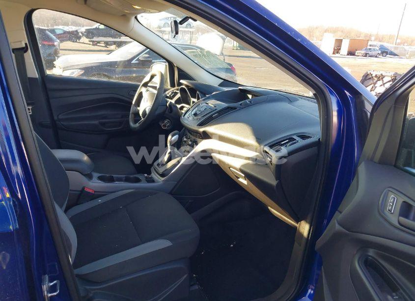 Photo 5 of 2015 Ford Escape S (VIN 1FMCU0F71FUA72926)