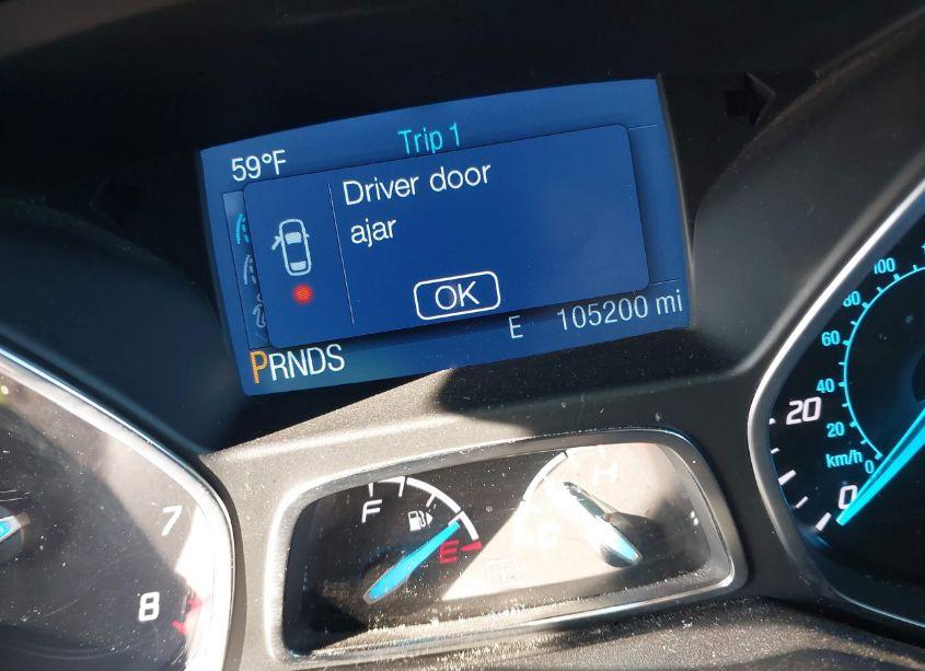 Photo 16 of 2015 Ford Escape S (VIN 1FMCU0F71FUB54087)