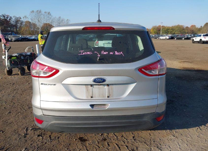 Photo 17 of 2015 Ford Escape S (VIN 1FMCU0F71FUB54087)