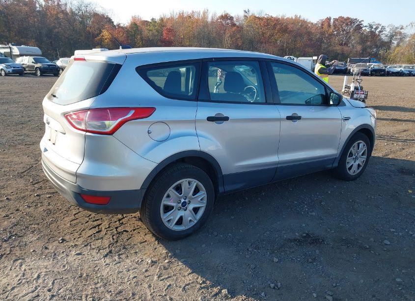 Photo 4 of 2015 Ford Escape S (VIN 1FMCU0F71FUB54087)