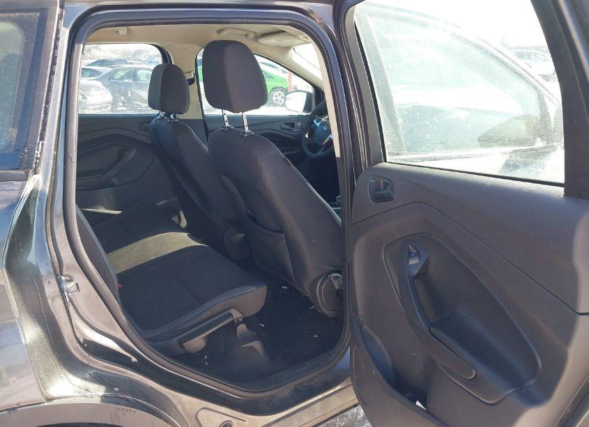 Photo 8 of 2015 Ford Escape S (VIN 1FMCU0F71FUB89907)