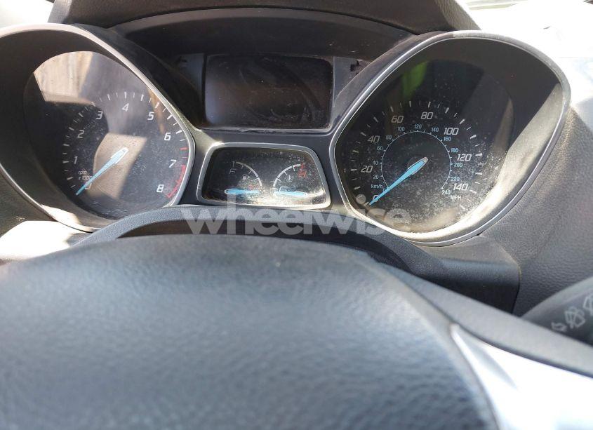 Photo 7 of 2015 Ford Escape S (VIN 1FMCU0F71FUC32271)