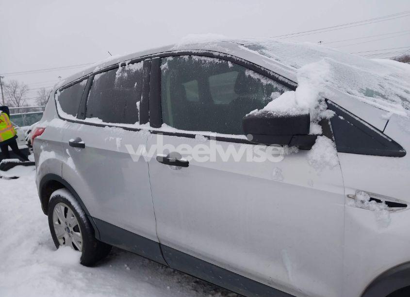 Photo 13 of 2015 Ford Escape S (VIN 1FMCU0F71FUC82913)