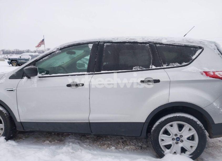 Photo 14 of 2015 Ford Escape S (VIN 1FMCU0F71FUC82913)