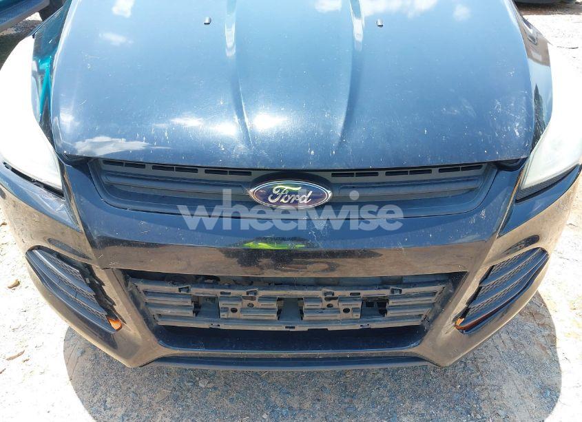 Photo 6 of 2016 Ford Escape S (VIN 1FMCU0F71GUA73141)