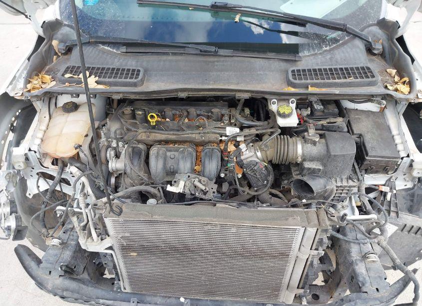 Photo 10 of 2016 Ford Escape S (VIN 1FMCU0F71GUB40188)