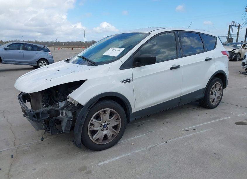 Photo 2 of 2016 Ford Escape S (VIN 1FMCU0F71GUB40188)
