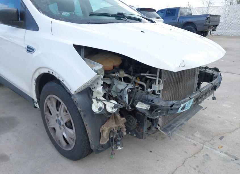 Photo 6 of 2016 Ford Escape S (VIN 1FMCU0F71GUB40188)