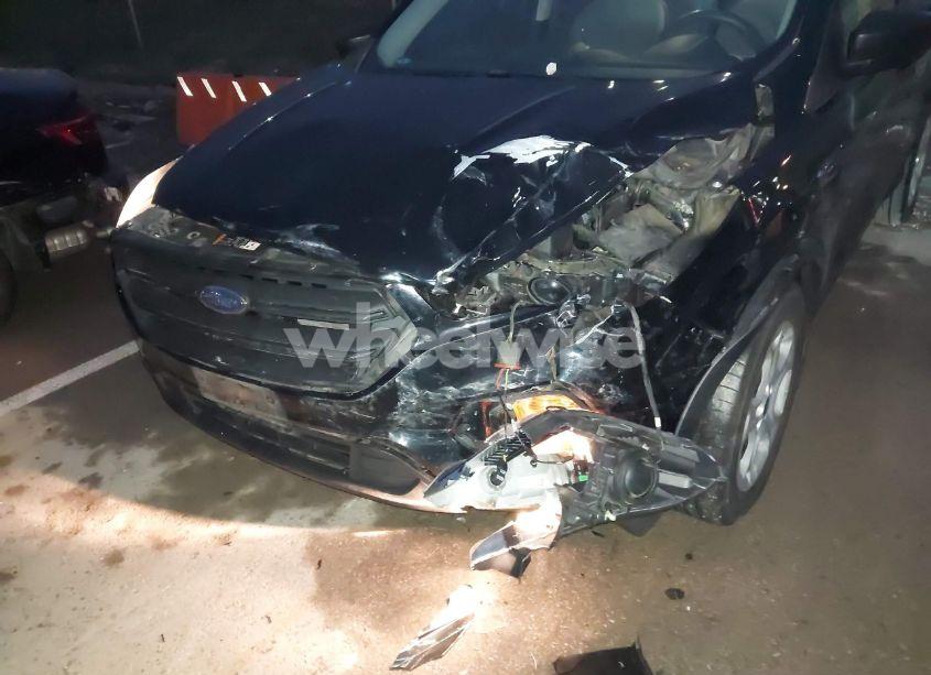 Photo 5 of 2017 Ford Escape S (VIN 1FMCU0F71HUC79027)