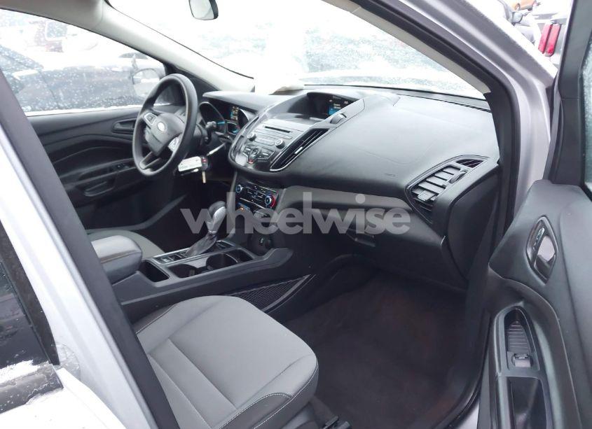 Photo 5 of 2017 Ford Escape S (VIN 1FMCU0F71HUF01260)