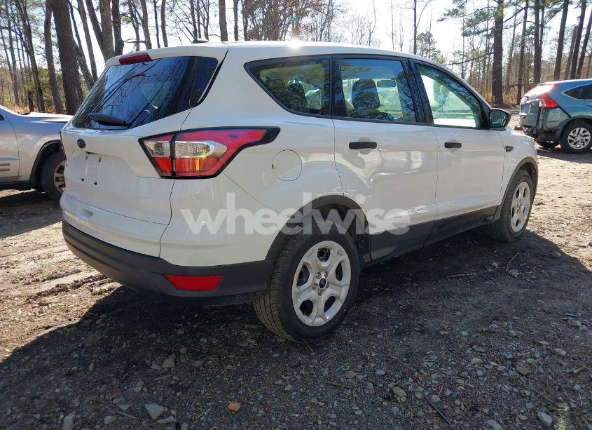 Photo 4 of 2018 Ford Escape S (VIN 1FMCU0F71JUA17689)
