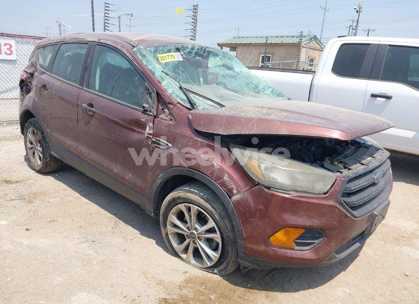 2018 Ford Escape S (VIN 1FMCU0F71JUA22682) main photo