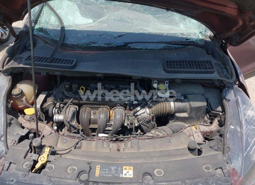 Photo 10 of 2018 Ford Escape S (VIN 1FMCU0F71JUA22682)