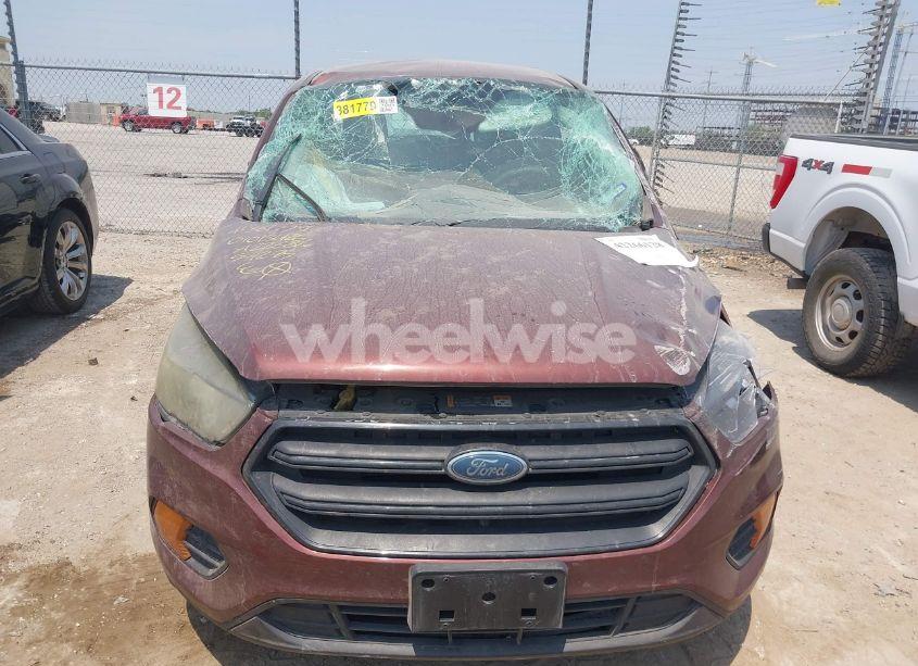Photo 6 of 2018 Ford Escape S (VIN 1FMCU0F71JUA22682)
