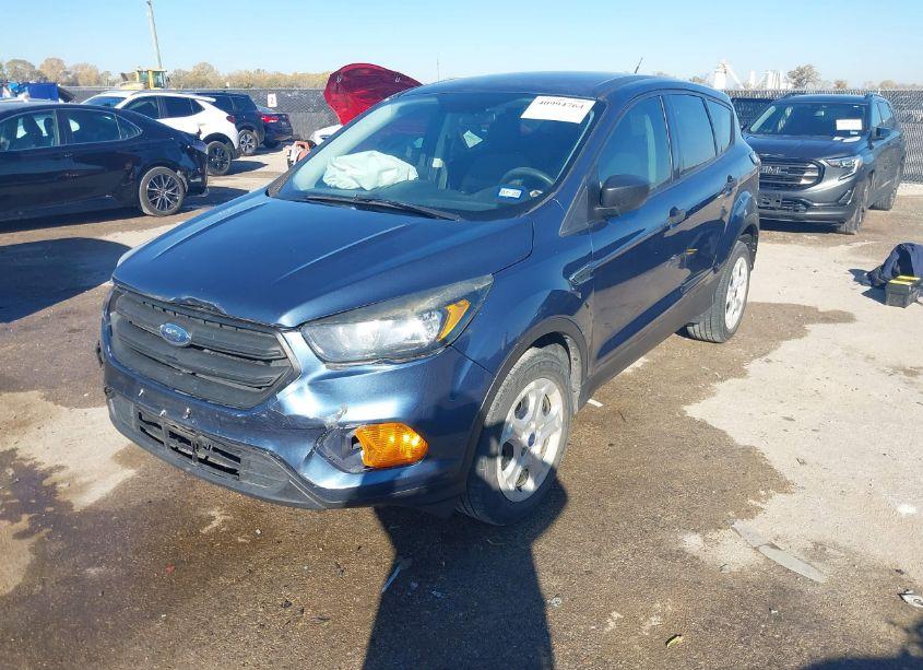 Photo 2 of 2018 Ford Escape S (VIN 1FMCU0F71JUA53981)