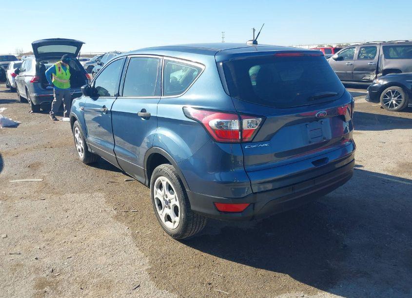 Photo 3 of 2018 Ford Escape S (VIN 1FMCU0F71JUA53981)