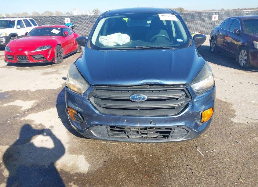 Photo 6 of 2018 Ford Escape S (VIN 1FMCU0F71JUA53981)