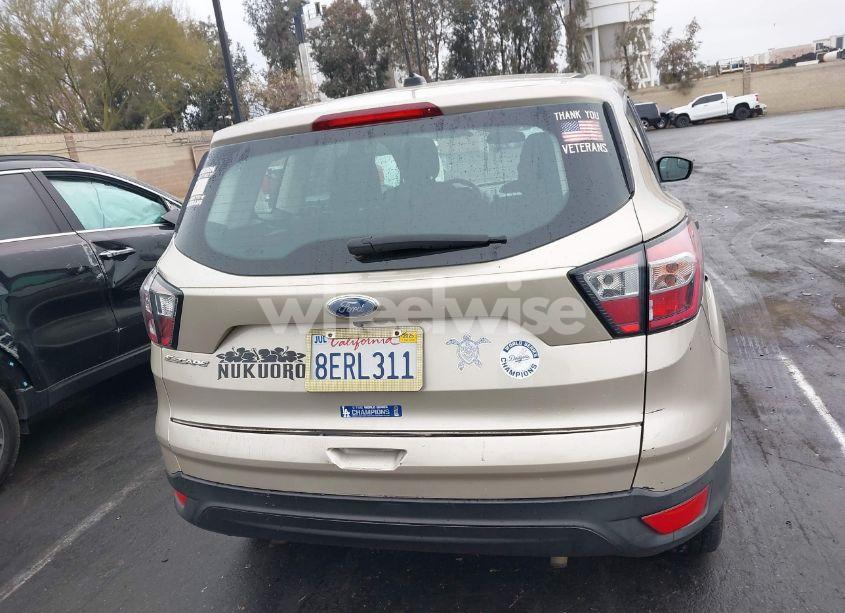 Photo 17 of 2018 Ford Escape S (VIN 1FMCU0F71JUA72224)