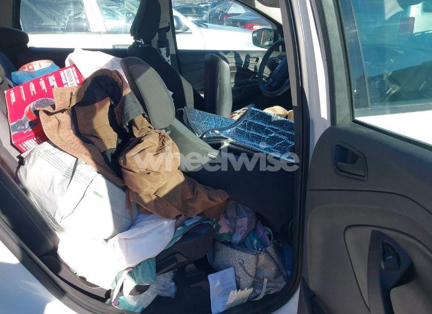 Photo 8 of 2018 Ford Escape S (VIN 1FMCU0F71JUB67267)