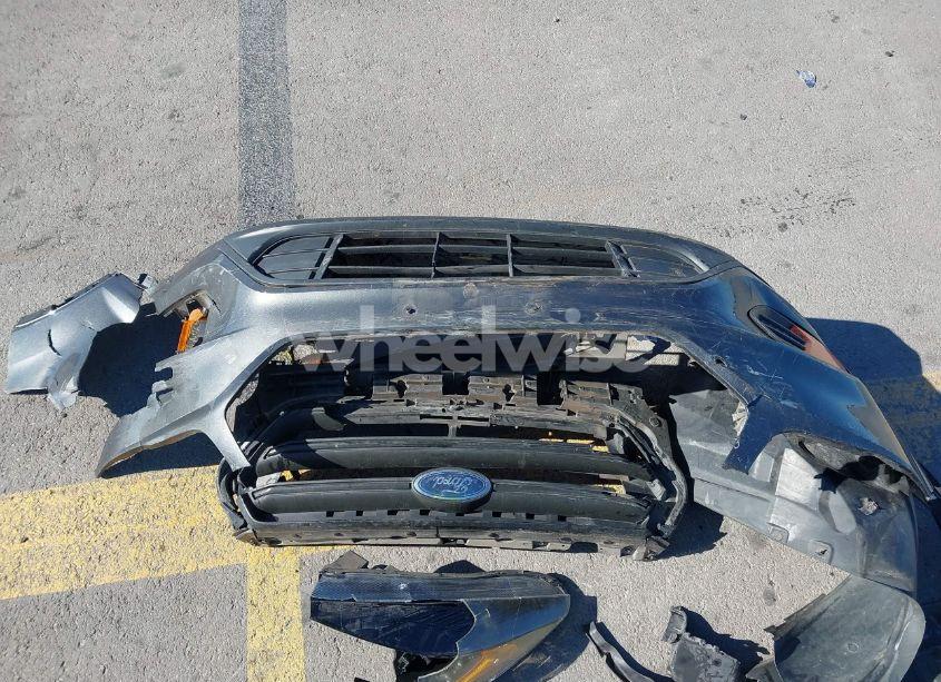 Photo 12 of 2018 Ford Escape S (VIN 1FMCU0F71JUC34143)