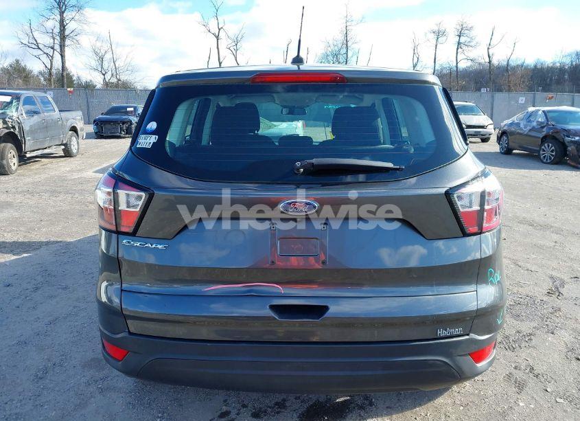 Photo 16 of 2018 Ford Escape S (VIN 1FMCU0F71JUC94231)