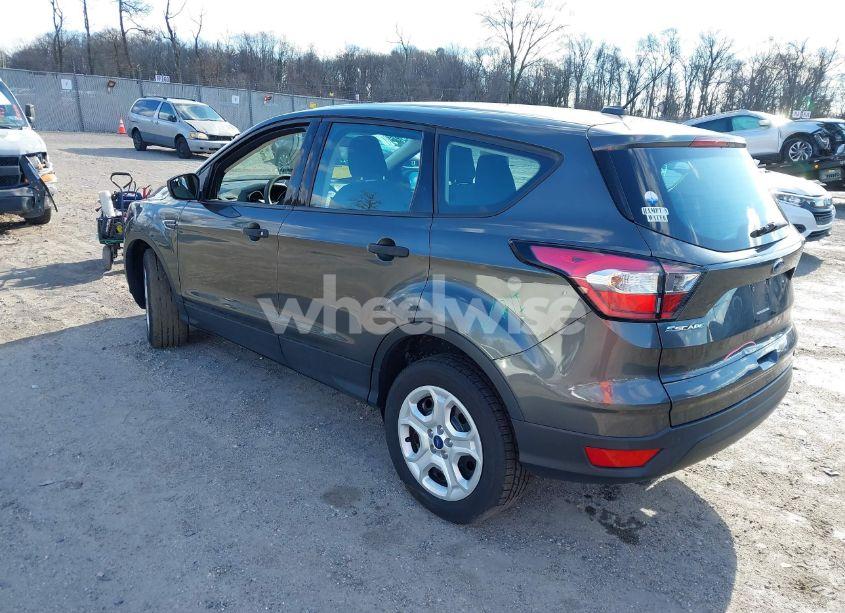 Photo 3 of 2018 Ford Escape S (VIN 1FMCU0F71JUC94231)
