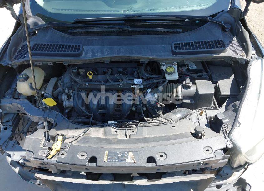 Photo 10 of 2019 Ford Escape S (VIN 1FMCU0F71KUA24479)