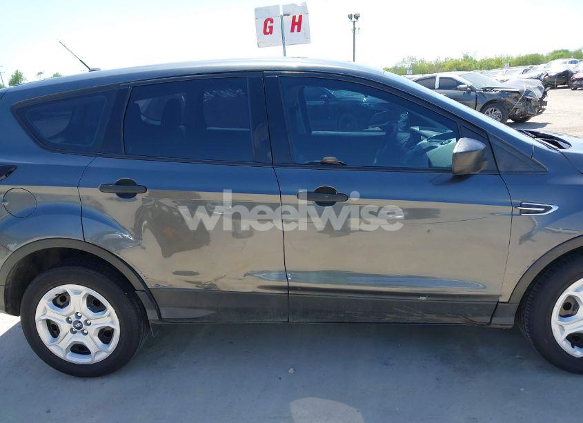 Photo 14 of 2019 Ford Escape S (VIN 1FMCU0F71KUA24479)