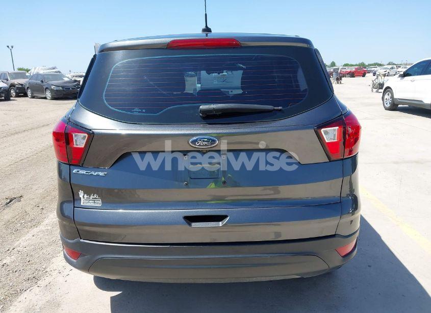 Photo 17 of 2019 Ford Escape S (VIN 1FMCU0F71KUA24479)