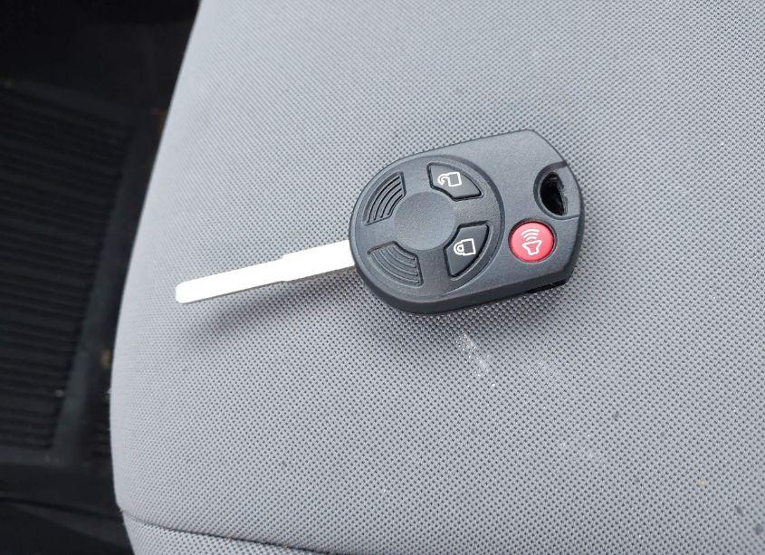 Photo 11 of 2019 Ford Escape S (VIN 1FMCU0F71KUB23948)