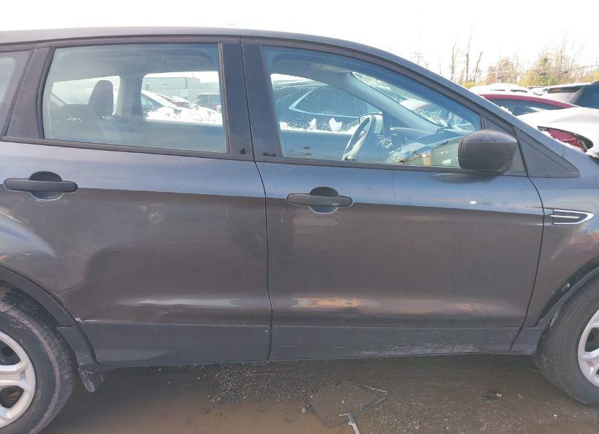 Photo 14 of 2019 Ford Escape S (VIN 1FMCU0F71KUB23948)