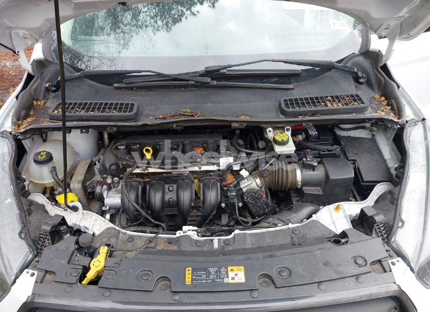 Photo 10 of 2019 Ford Escape S (VIN 1FMCU0F71KUB48977)