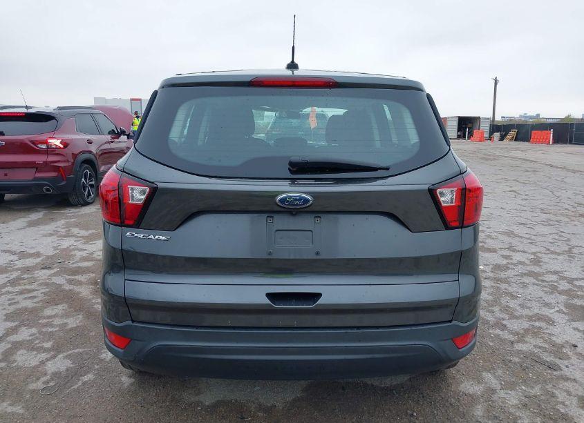Photo 17 of 2019 Ford Escape S (VIN 1FMCU0F71KUB85768)