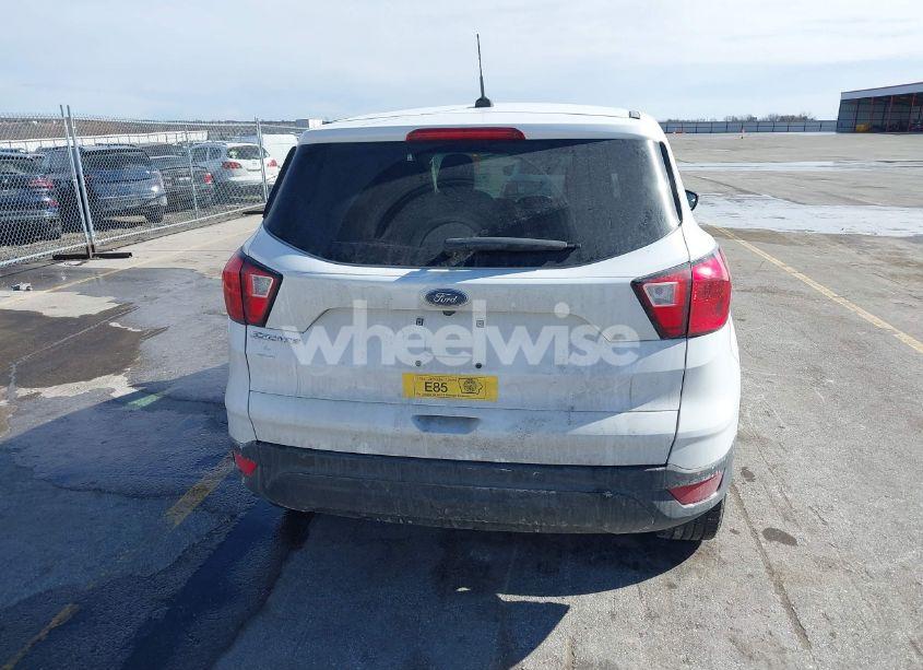 Photo 16 of 2019 Ford Escape S (VIN 1FMCU0F71KUC07235)