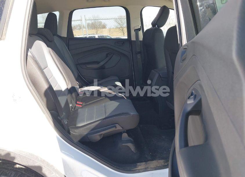 Photo 8 of 2019 Ford Escape S (VIN 1FMCU0F71KUC07235)