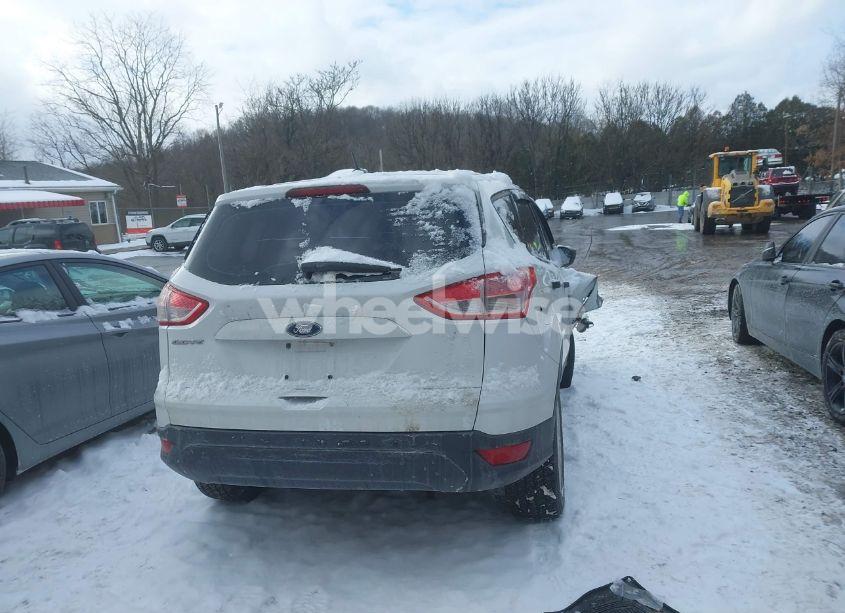Photo 16 of 2013 Ford Escape S (VIN 1FMCU0F72DUB29454)