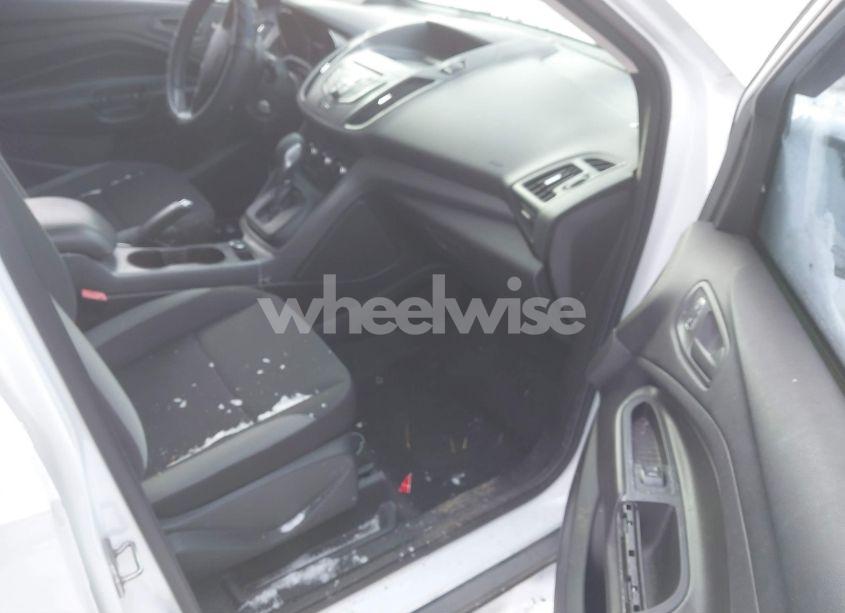 Photo 5 of 2013 Ford Escape S (VIN 1FMCU0F72DUB29454)