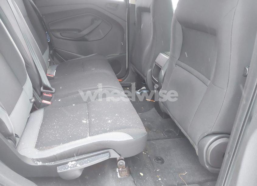 Photo 8 of 2013 Ford Escape S (VIN 1FMCU0F72DUB29454)