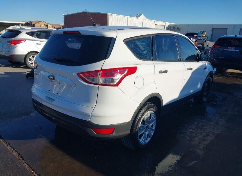 Photo 4 of 2013 Ford Escape S (VIN 1FMCU0F72DUB39403)