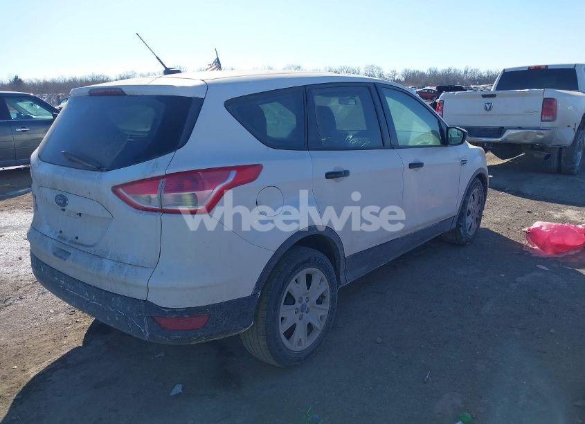 Photo 4 of 2013 Ford Escape S (VIN 1FMCU0F72DUD82225)