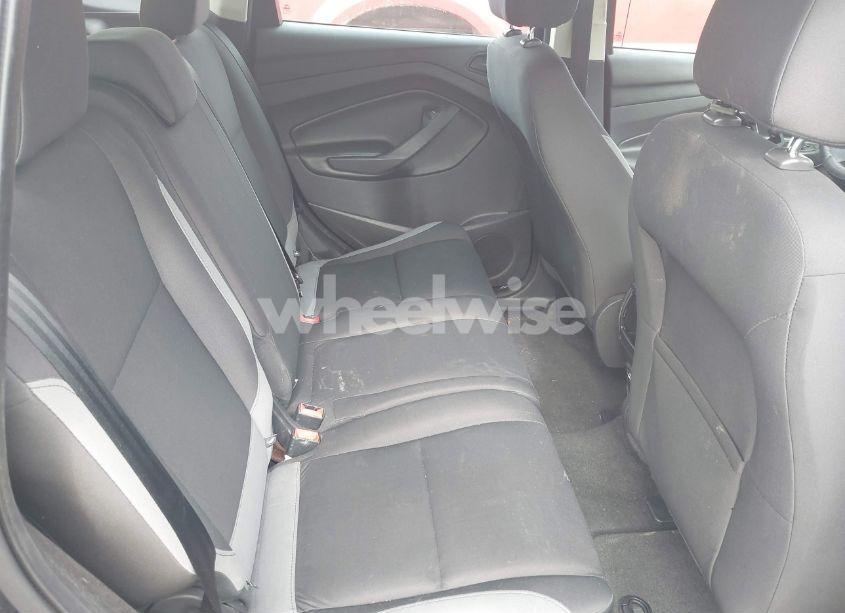 Photo 8 of 2014 Ford Escape S (VIN 1FMCU0F72EUA50304)