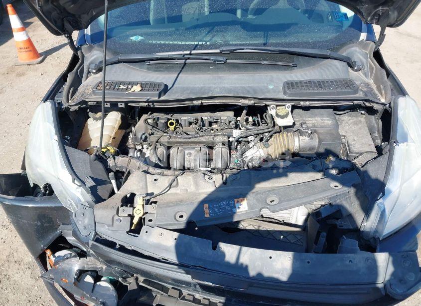 Photo 10 of 2014 Ford Escape S (VIN 1FMCU0F72EUA67359)