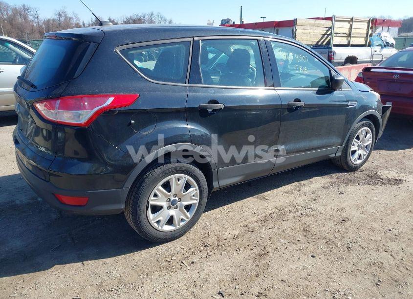 Photo 4 of 2014 Ford Escape S (VIN 1FMCU0F72EUA67359)