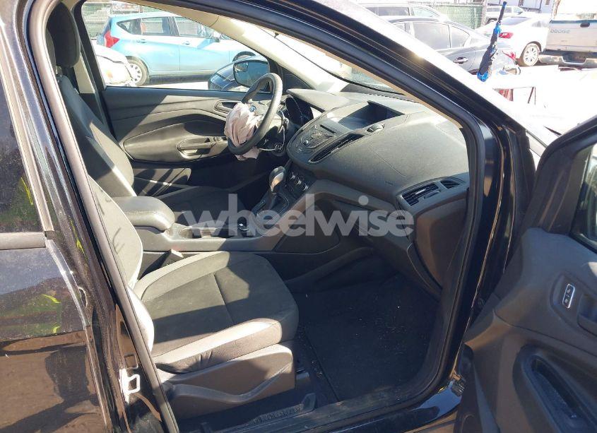 Photo 5 of 2014 Ford Escape S (VIN 1FMCU0F72EUA67359)